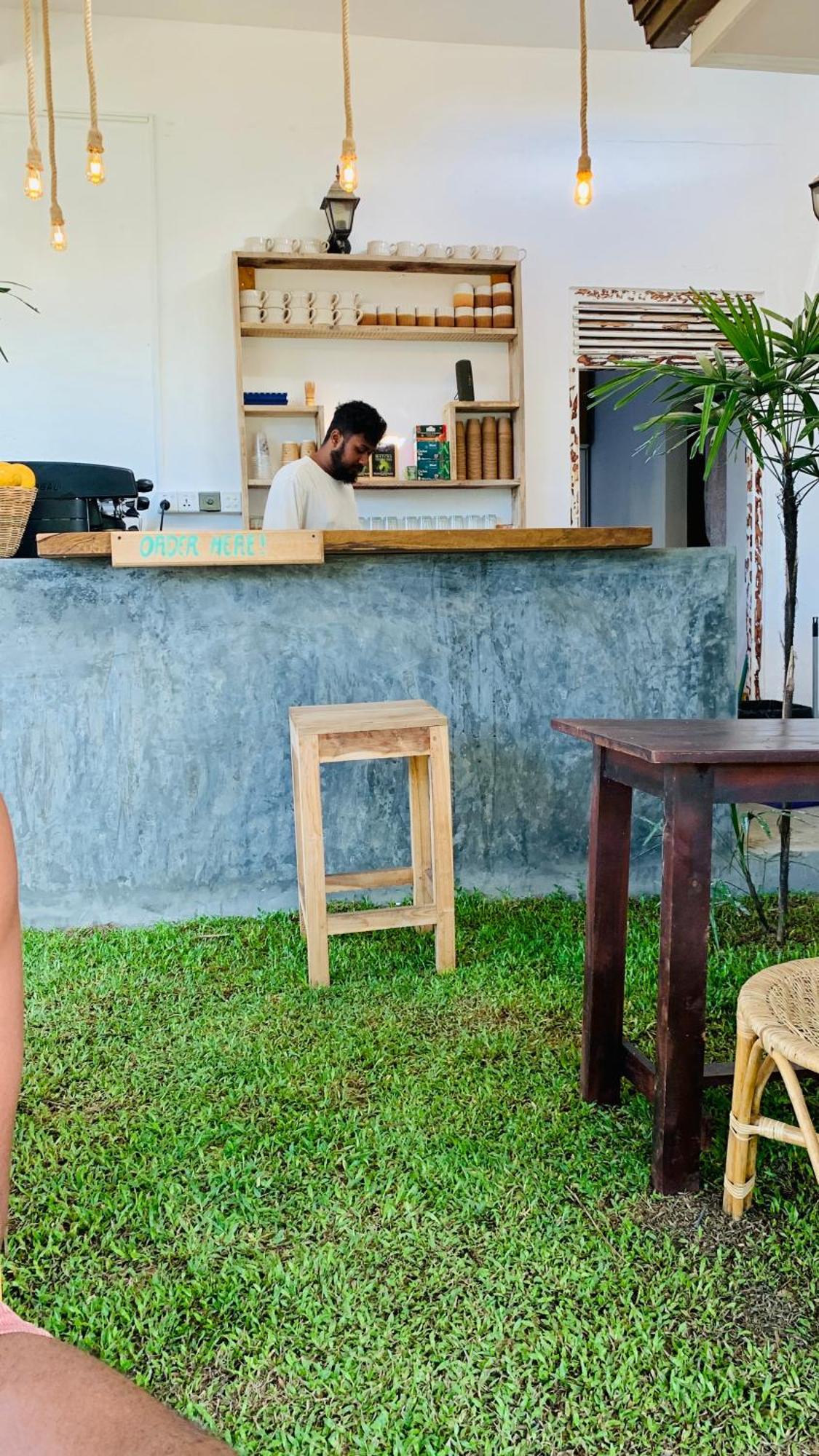 Dreamy Surf House Hotell Weligama Exteriör bild