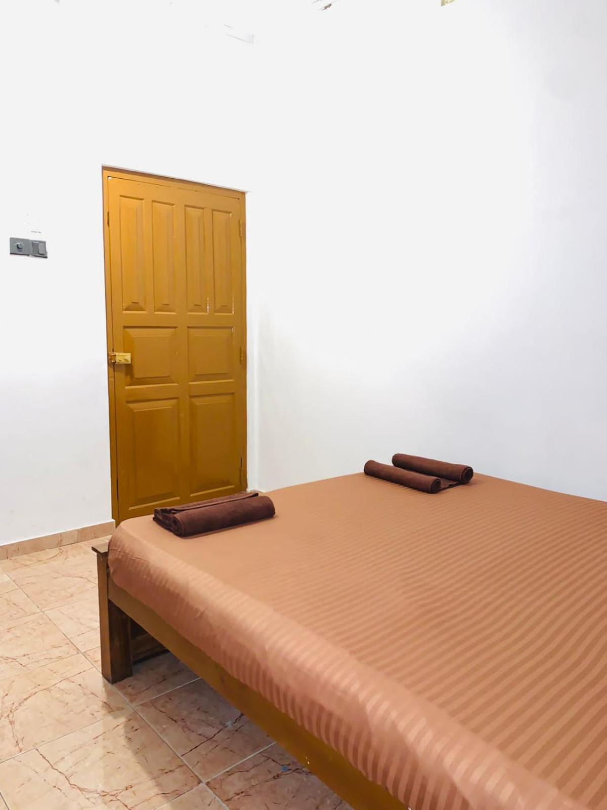 Dreamy Surf House Hotell Weligama Exteriör bild
