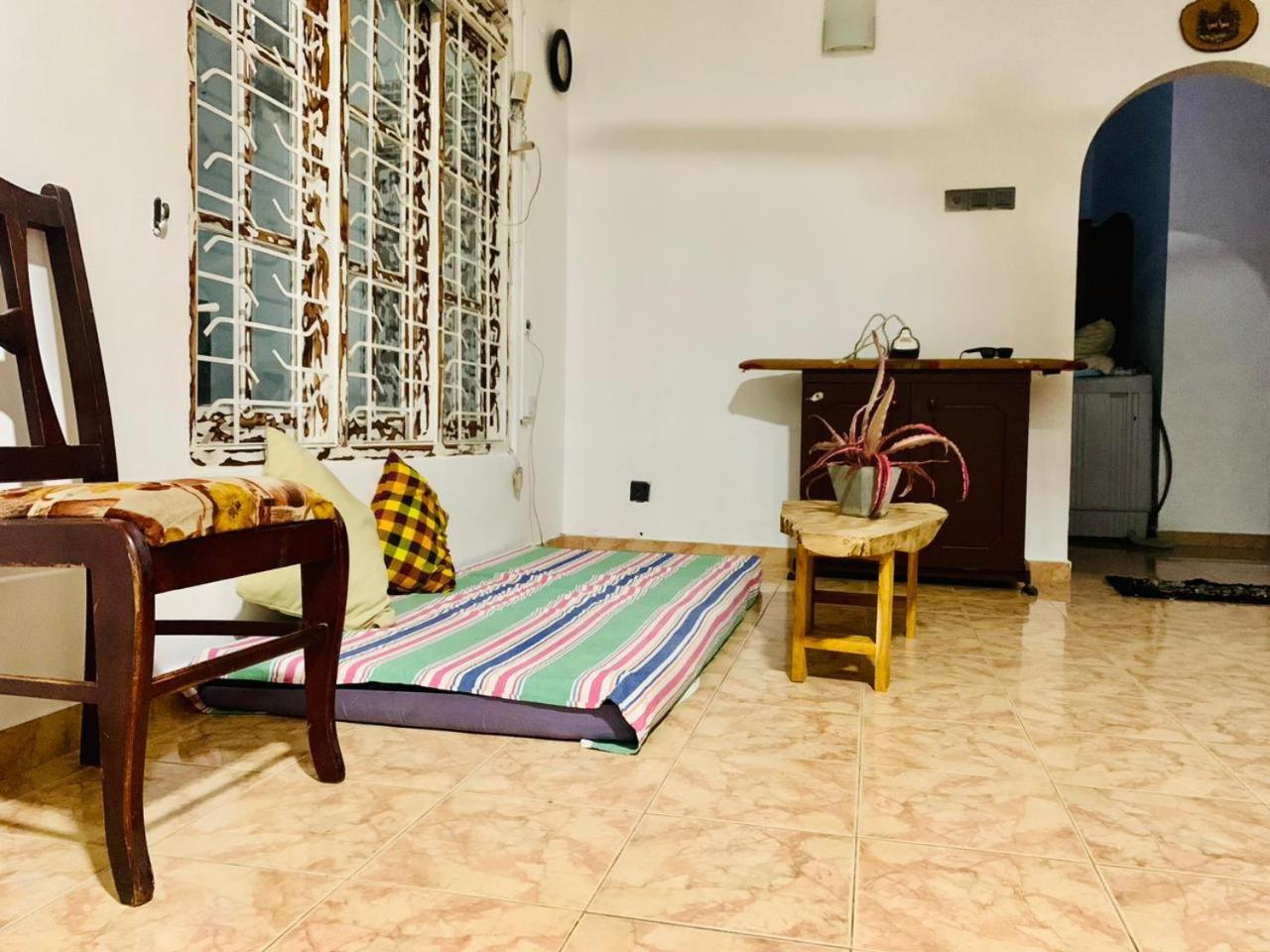 Dreamy Surf House Hotell Weligama Exteriör bild